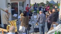 Mehr über den Artikel erfahren CVJM Tönisheide Posaunenchor „open-air“ im Garten von Pfarrer Jeschke